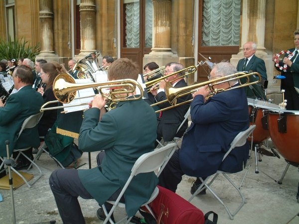 Picture of trombone players